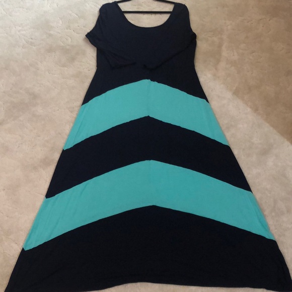 Moa Moa Dresses & Skirts - Cheveron Maxi Dress